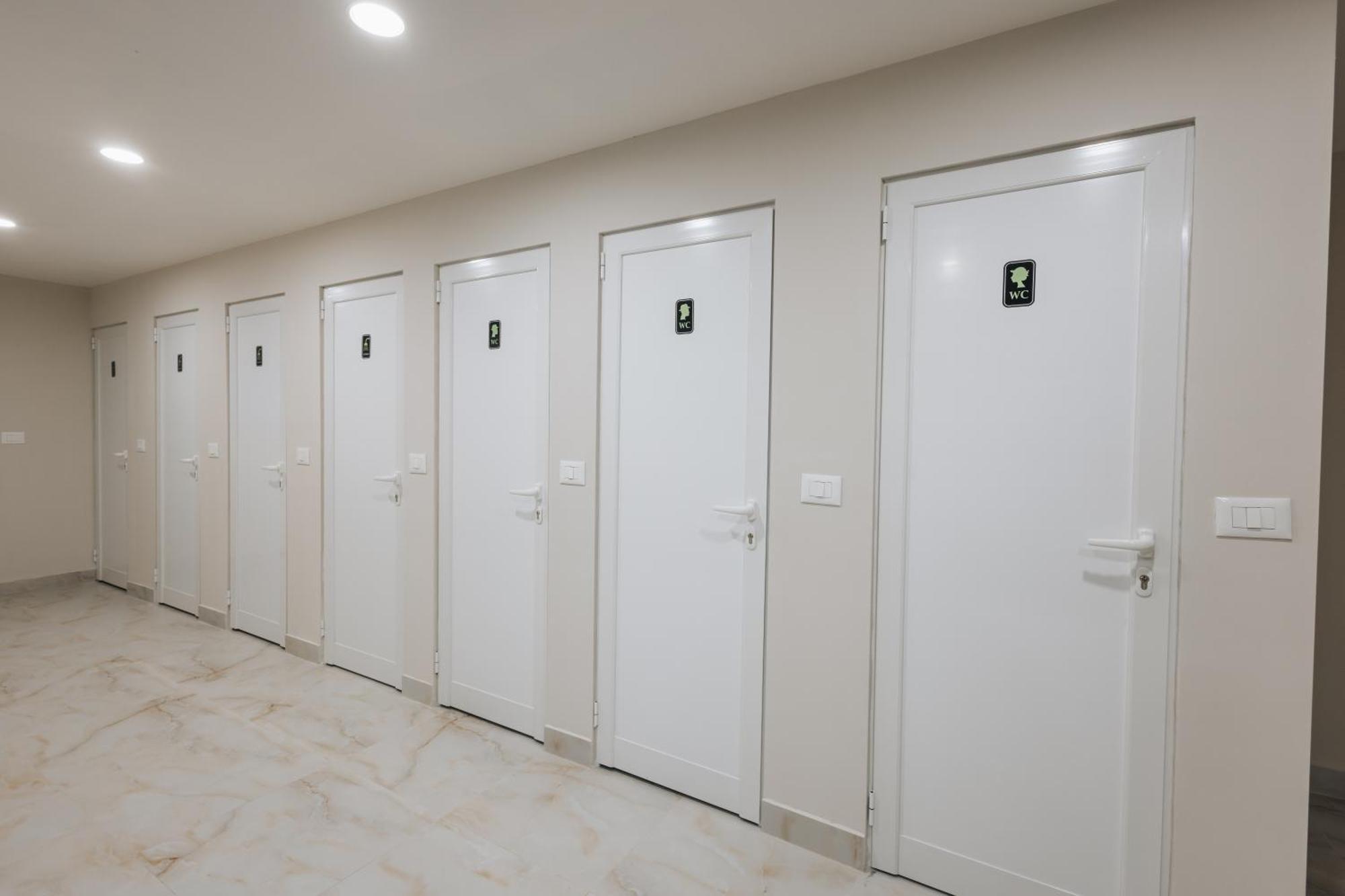 Gm Tirana Hostel מראה חיצוני תמונה