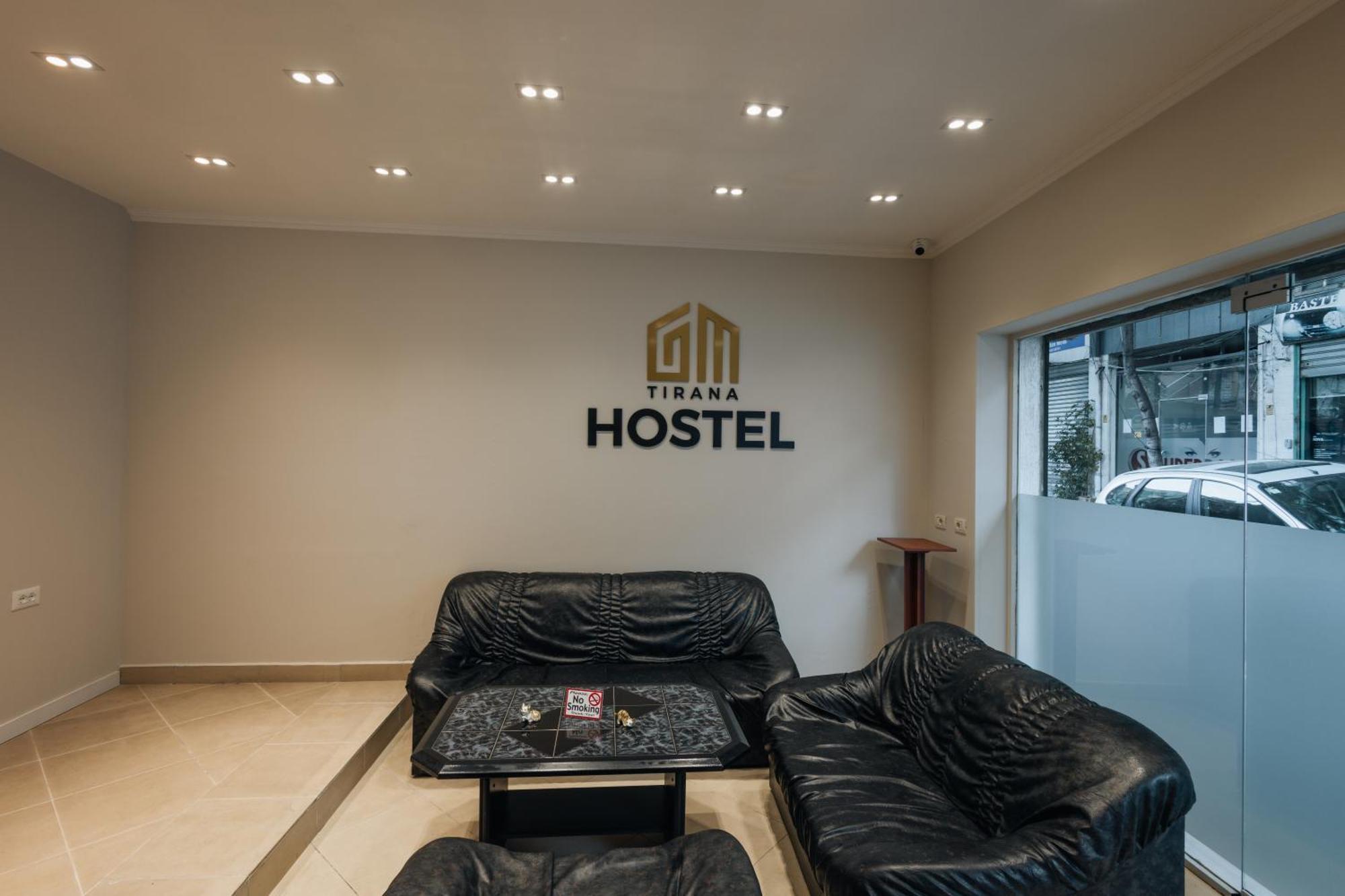 Gm Tirana Hostel מראה חיצוני תמונה